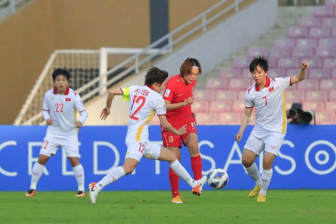 Nữ Việt Nam và Thái Lan đá play-off World Cup 2023 với thể thức “xưa nay hiếm”