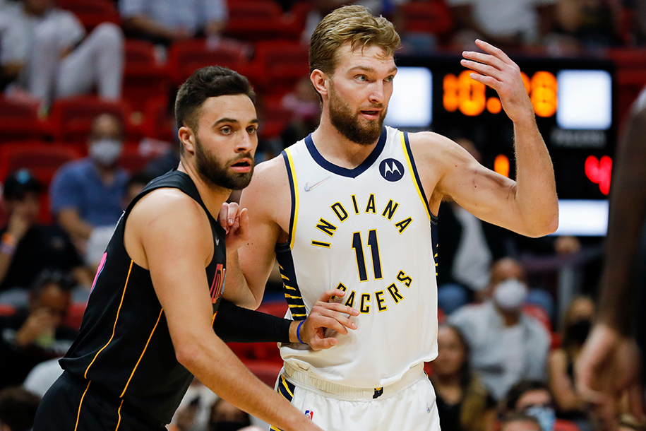 Trade bom tấn: Pacers có 2 tay ném chất lượng, Kings mang về Domantas Sabonis Trade bom tấn: Pacers có 2 tay ném chất lượng, Kings mang về Domantas Sabonis