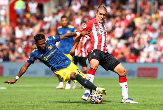 Đội hình ra sân MU vs Southampton: Ronaldo lĩnh xướng hàng công