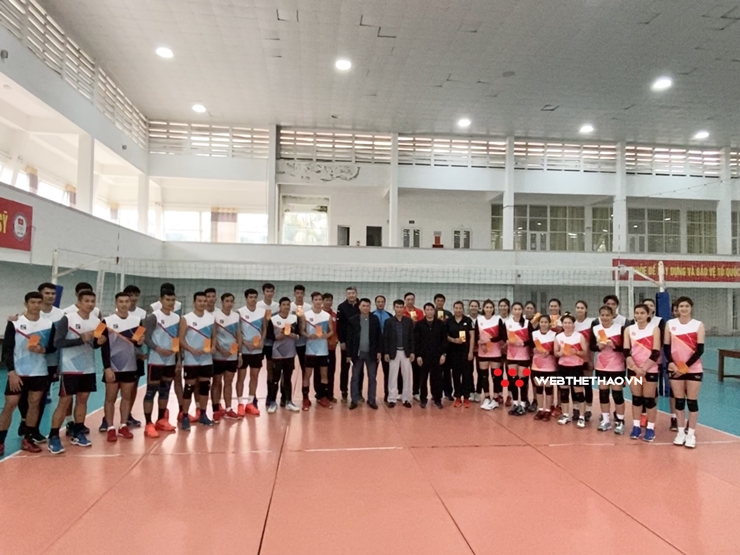 Lãnh đạo Liên đoàn Bóng chuyền Việt Nam thăm, động viên, giao nhiệm vụ cho hai ĐTQG chuẩn bị SEA Games 31 Lãnh đạo Liên đoàn Bóng chuyền Việt Nam thăm, động viên, giao nhiệm vụ cho hai ĐTQG chuẩn bị SEA Games 31