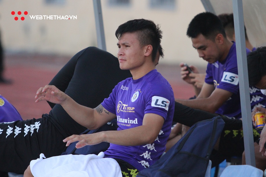 Quang Hải vắng mặt ở gala Quả bóng vàng 2021, kịp dự V.League 2022