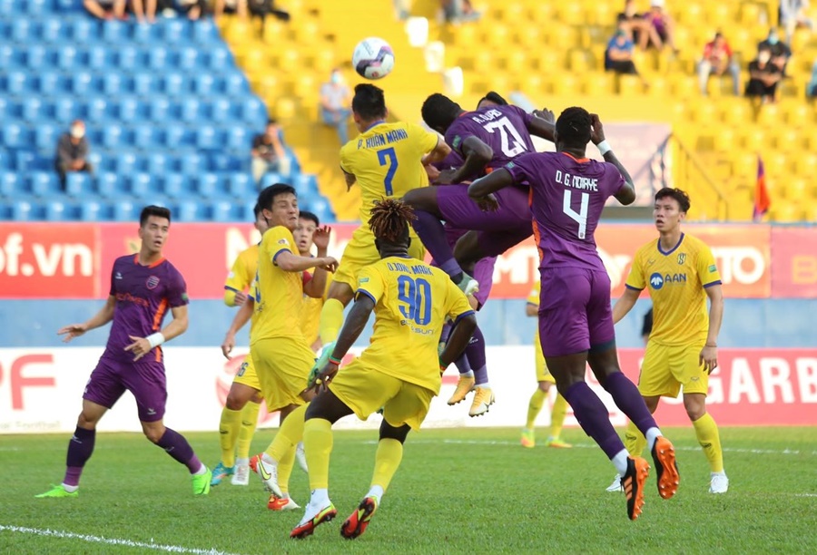 SLNA thắng trận mở màn V.League 2022 với chỉ số đặc biệt