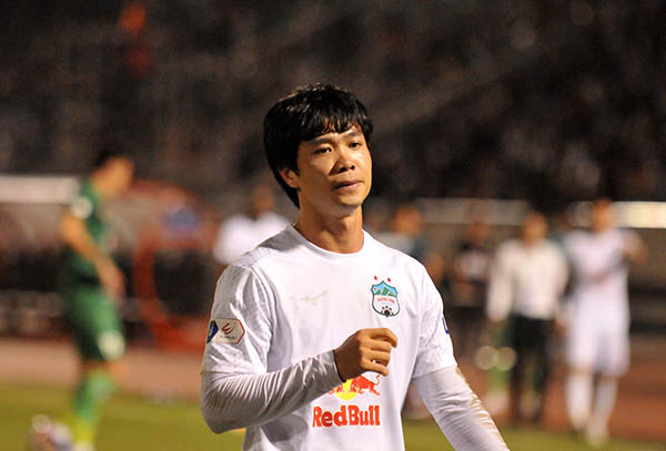 Vì sao Công Phượng dự bị ở trận ra quân V.League 2022?