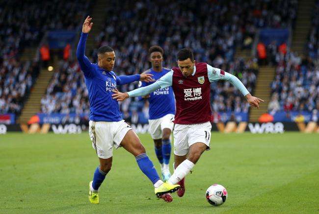 Nhận định Burnley vs Leicester: Thoát khỏi nhóm cầm đèn đỏ