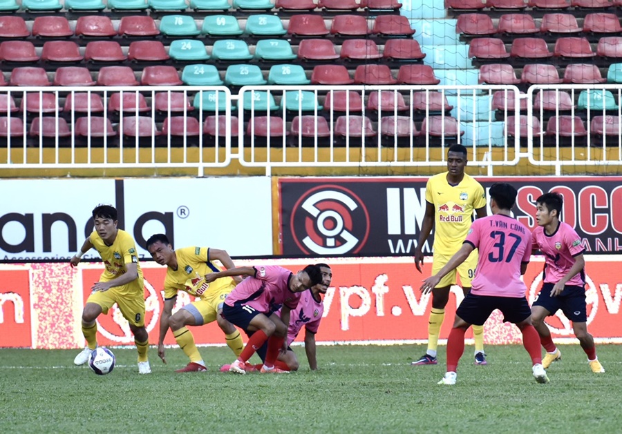 Kết quả HAGL 0-0 Hồng Lĩnh Hà Tĩnh: Dàn sao nhạt nhòa