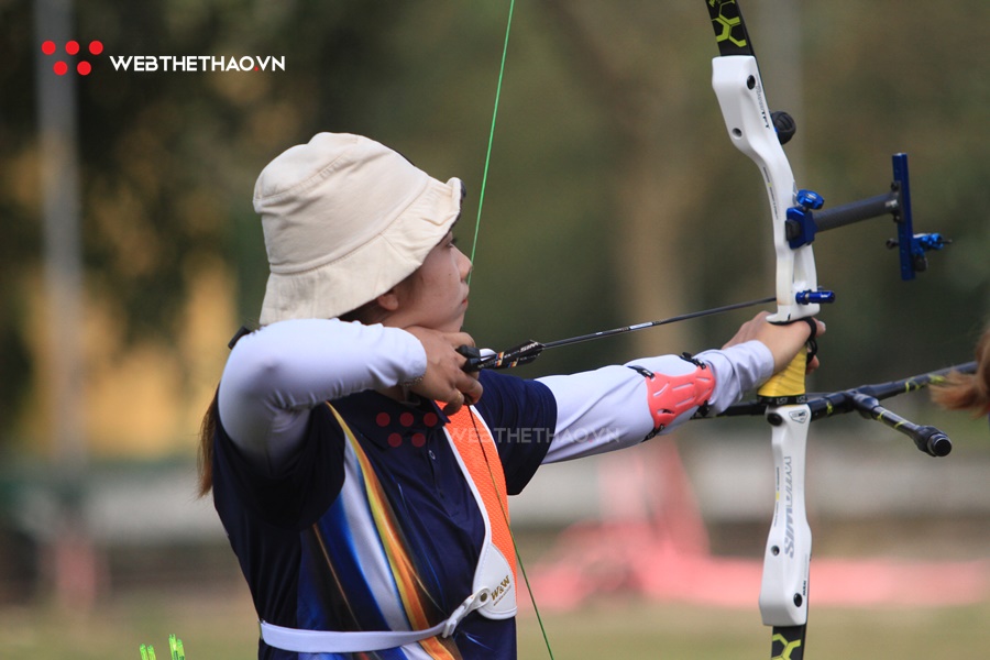 Hiện tượng Thanh Nhi vượt hotgirl Ánh Nguyệt, giành 5 HCV giải bắn cung tiền SEA Games 31