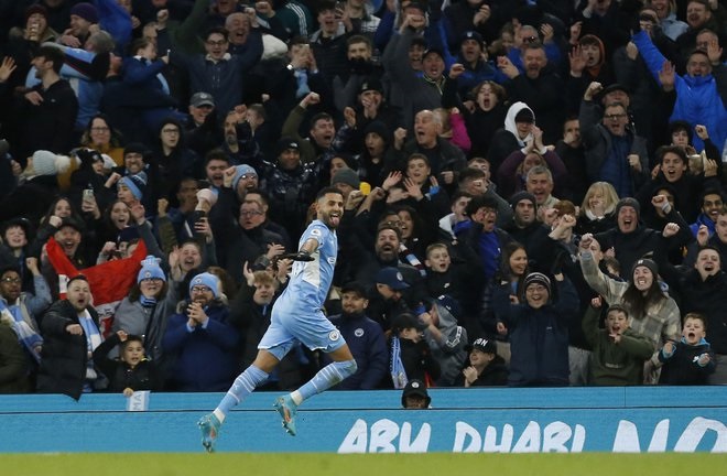Man City 4-1 Man Utd: Mahrez lại tỏa s&aacute;ng