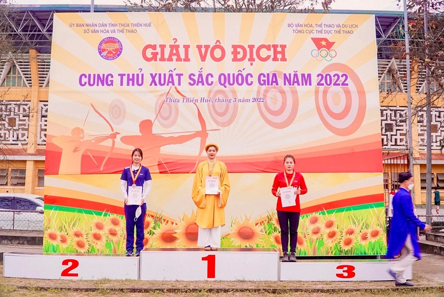 Hotgirl Ánh Nguyệt “chốt sổ” 4 HCV, hiện tượng Thanh Nhi tạo kỳ tích bắn cung Việt Nam