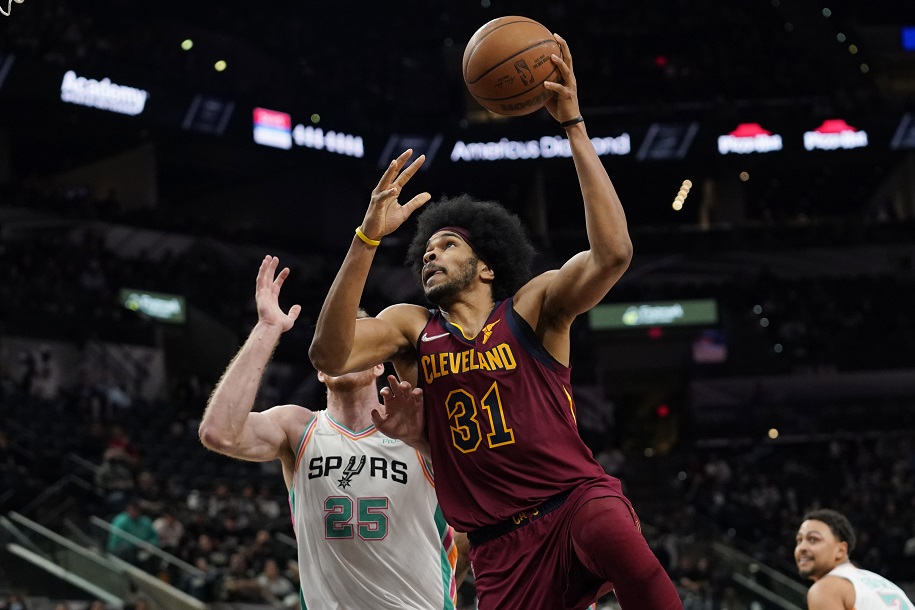Bigman All-Star Jarrett Allen chấn thương, đội bóng ngựa ô Cleveland Cavaliers lo lắng