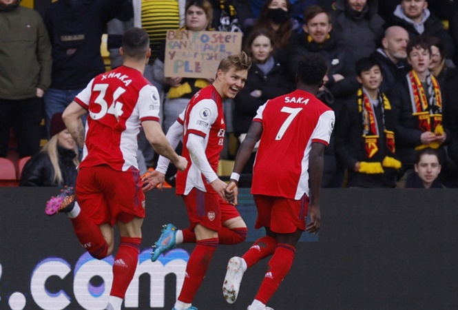 Arsenal nhận tiền thưởng béo bở nếu lọt vào top 4 Ngoại hạng Anh