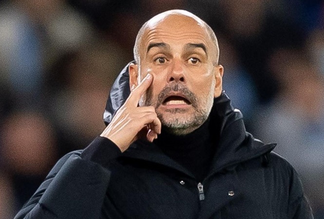 Guardiola mắng cầu thủ té tát khi Man City tái đấu ở Champions League