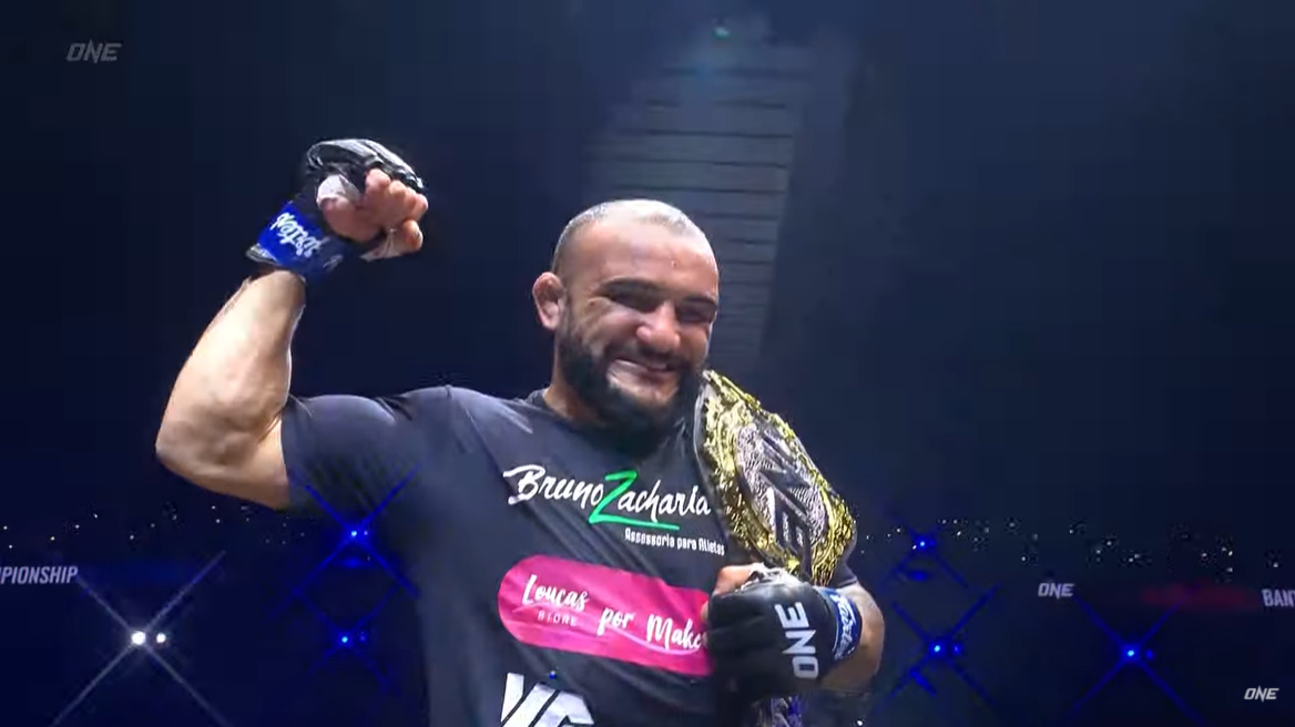John Lineker đấm gục Bibiano Fernandes sau 2 hiệp, phá thế thống trị gần 9 năm tại ONE Championship