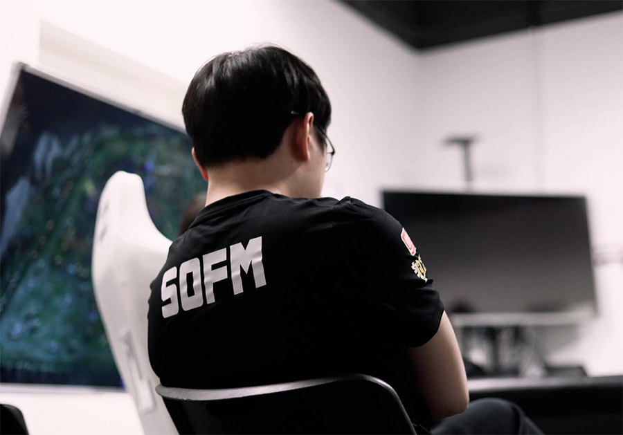 SofM mờ nhạt, WBG bị đá bay khỏi Top 2 LPL