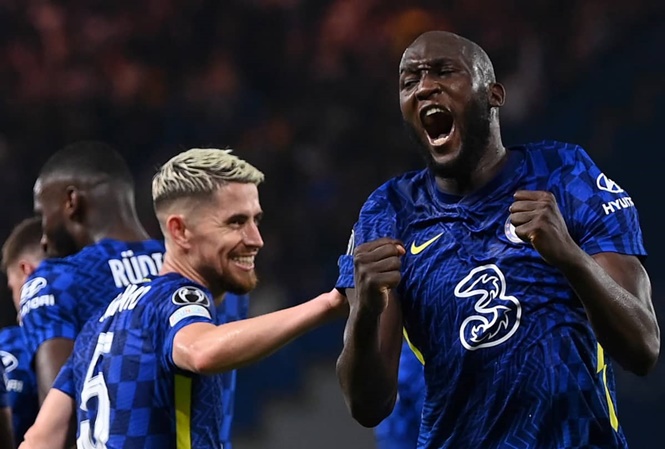 4 vụ chuyển nhượng của MU v&agrave; Arsenal bị t&aacute;c động khi Chelsea bị phạt
