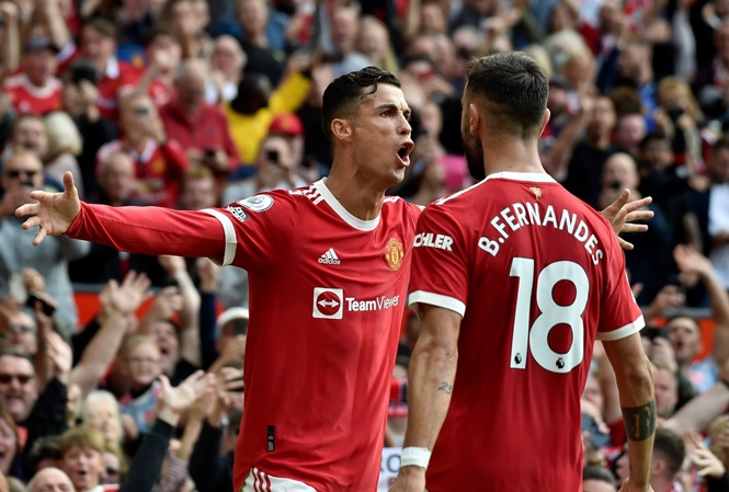 Bruno Fernandes sa sút với MU là do Ronaldo?