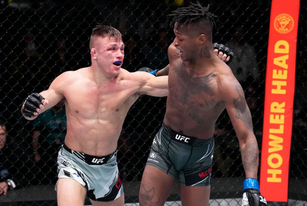 Drew Dober "hồi sinh" ngoạn mục, chặn đứng tài năng Terrance McKinney