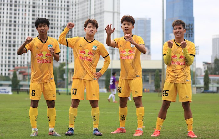 Lứa trẻ được bầu Đức cưu mang lập thành tích ấn tượng tại giải U19 Quốc gia
