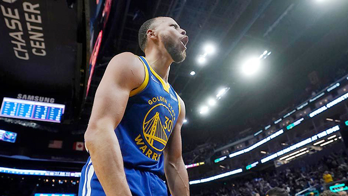 Stephen Curry bùng nổ ngày sinh nhật, nối dài mạch bất bại cho Golden State Warriors