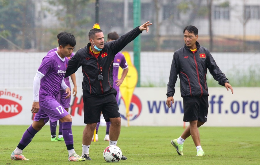 Khán giả Việt Nam có thể không được xem trực tiếp giải giao hữu U23 Dubai Cup