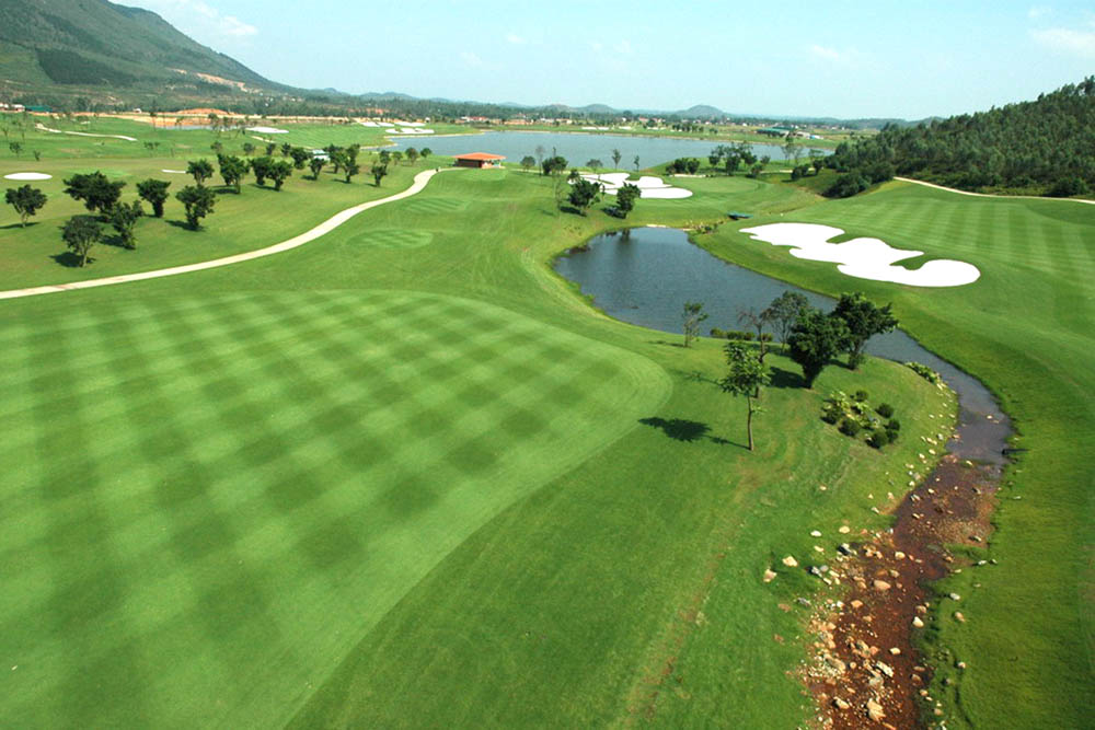 S&acirc;n golf Đầm Vạc - Vĩnh Ph&uacute;c