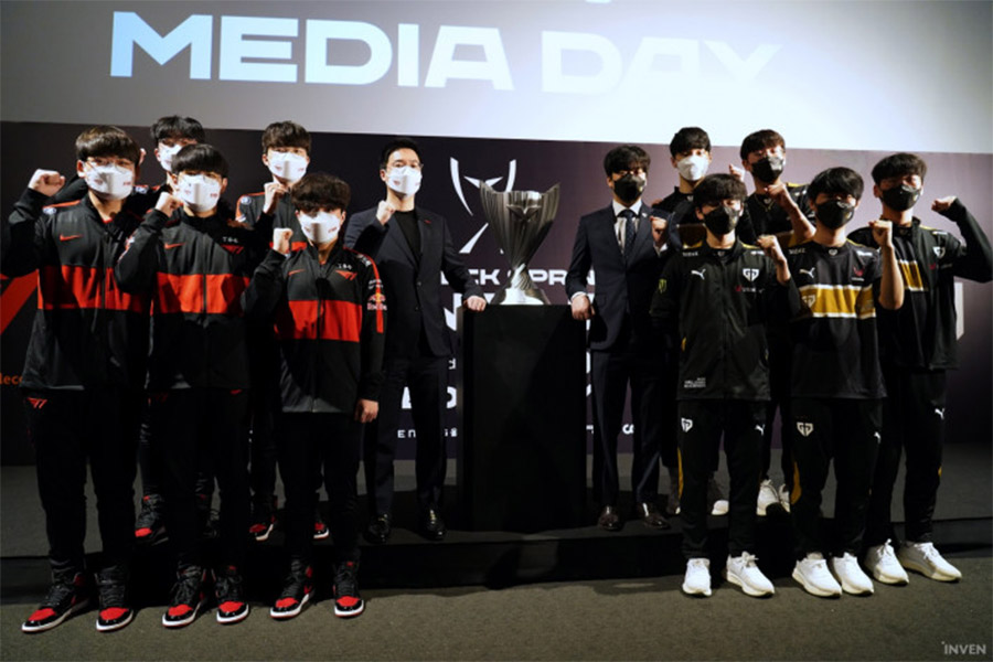 Họp báo chung kết LCK Mùa Xuân 2022: Faker tự tin T1 thắng 3-1