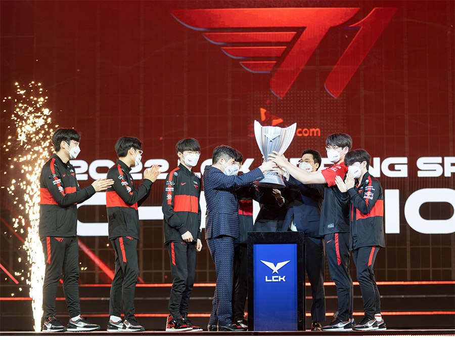 Kết quả chung kết LCK Mùa Xuân 2022: T1 vô địch, Faker lập kỷ lục mới