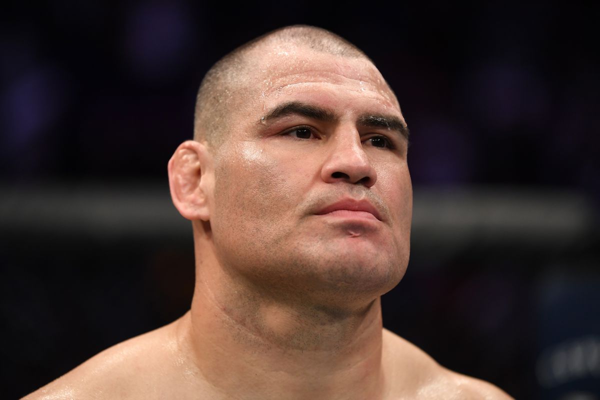 Cain Velasquez lần đầu trải lòng về vụ nổ súng: "Nạn nhân hãy dũng cảm lên tiếng"