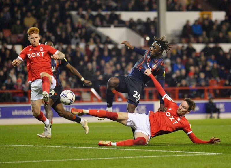 Nhận định Luton vs Nottingham: Khách lấn chủ