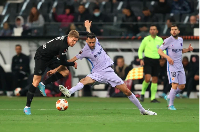 Trận Barcelona vs Frankfurt xem ở đâu, trực tiếp trên kênh nào?