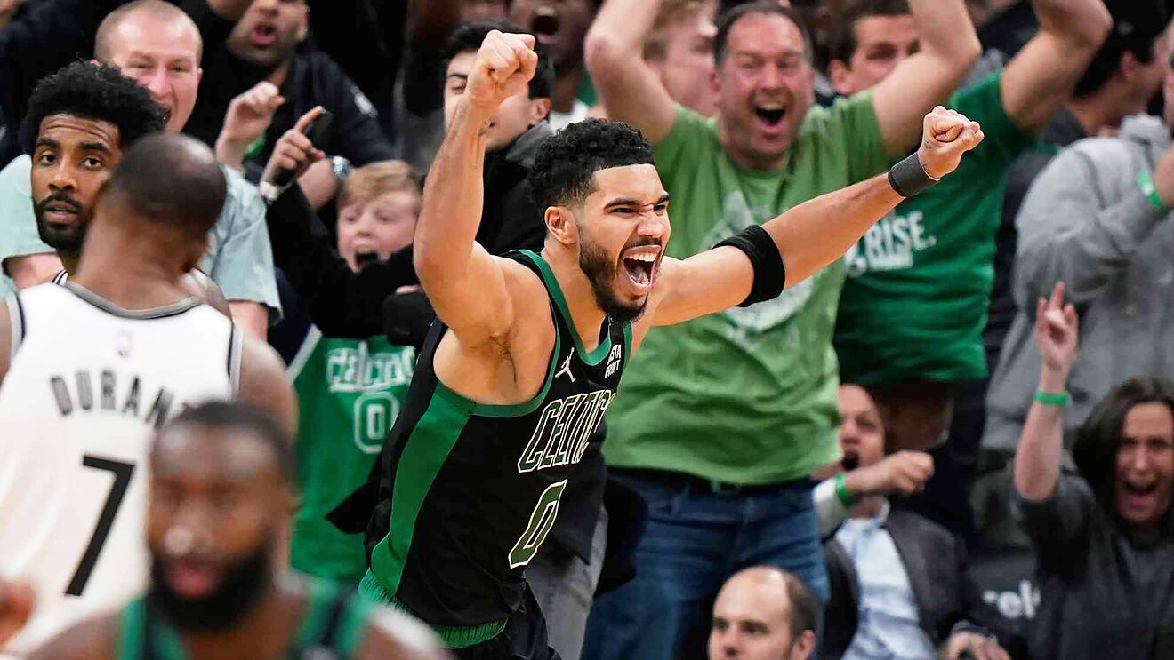 Jayson Tatum ghi game-winner ấn tượng, Boston Celtics "thoát hiểm" trước Brooklyn