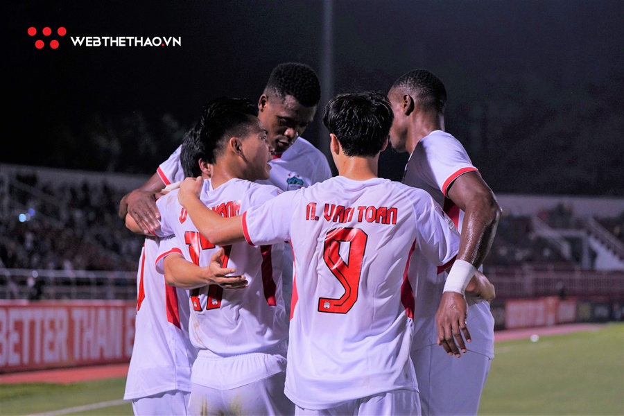 Kết quả HAGL 1-1 Sydney: Một điểm quý giá