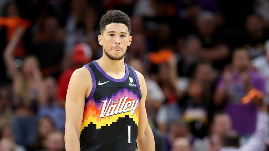 Devin Booker chấn thương gân kheo, đe dọa hy vọng tiến xa của Phoenix Suns