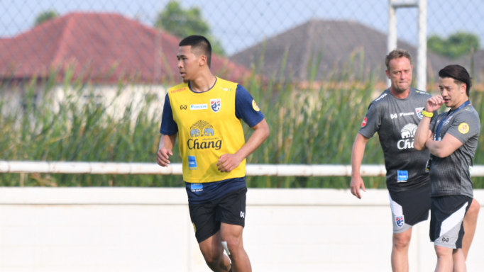 Cầu thủ U23 Thái Lan hứa dùng kinh nghiệm thi đấu châu Âu để vô địch SEA Games 31
