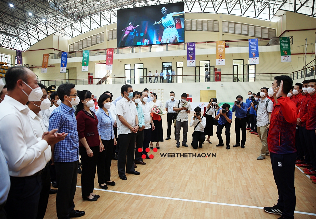 Phó thủ tướng Vũ Đức Đam kiểm tra 4 địa điểm tổ chức SEA Games 31