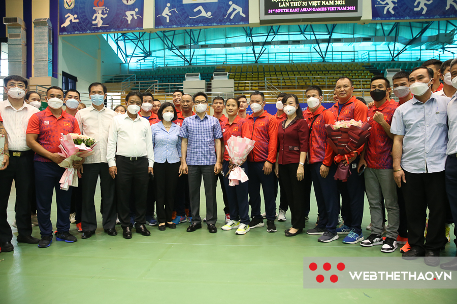 Hai đội tuyển Kickboxing và Boxing nhận quà đặc biệt trước ngày xung trận SEA Games 31