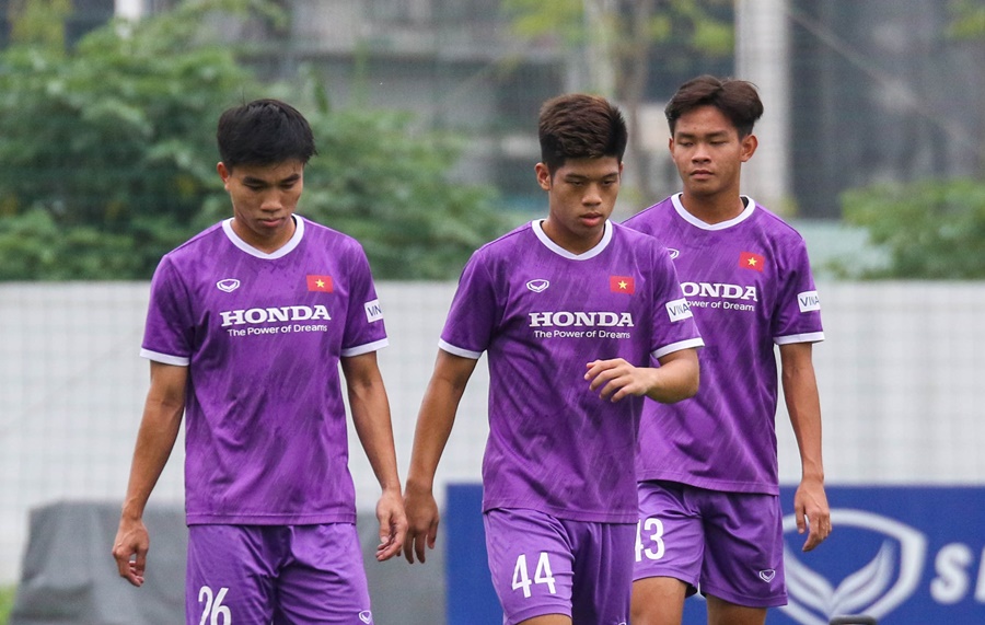 Danh sách U23 Việt Nam dự SEA Games 31: Cầu thủ trẻ nhất bị loại Danh sách U23 Việt Nam dự SEA Games 31: Cầu thủ trẻ nhất bị loại