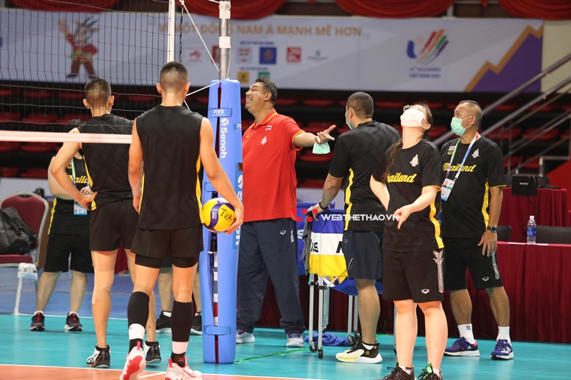 Tuyển bóng chuyền nam Thái Lan tập buổi đầu tại Việt Nam, sẵn sàng cho hành trình đòi lại Vàng SEA Games 31