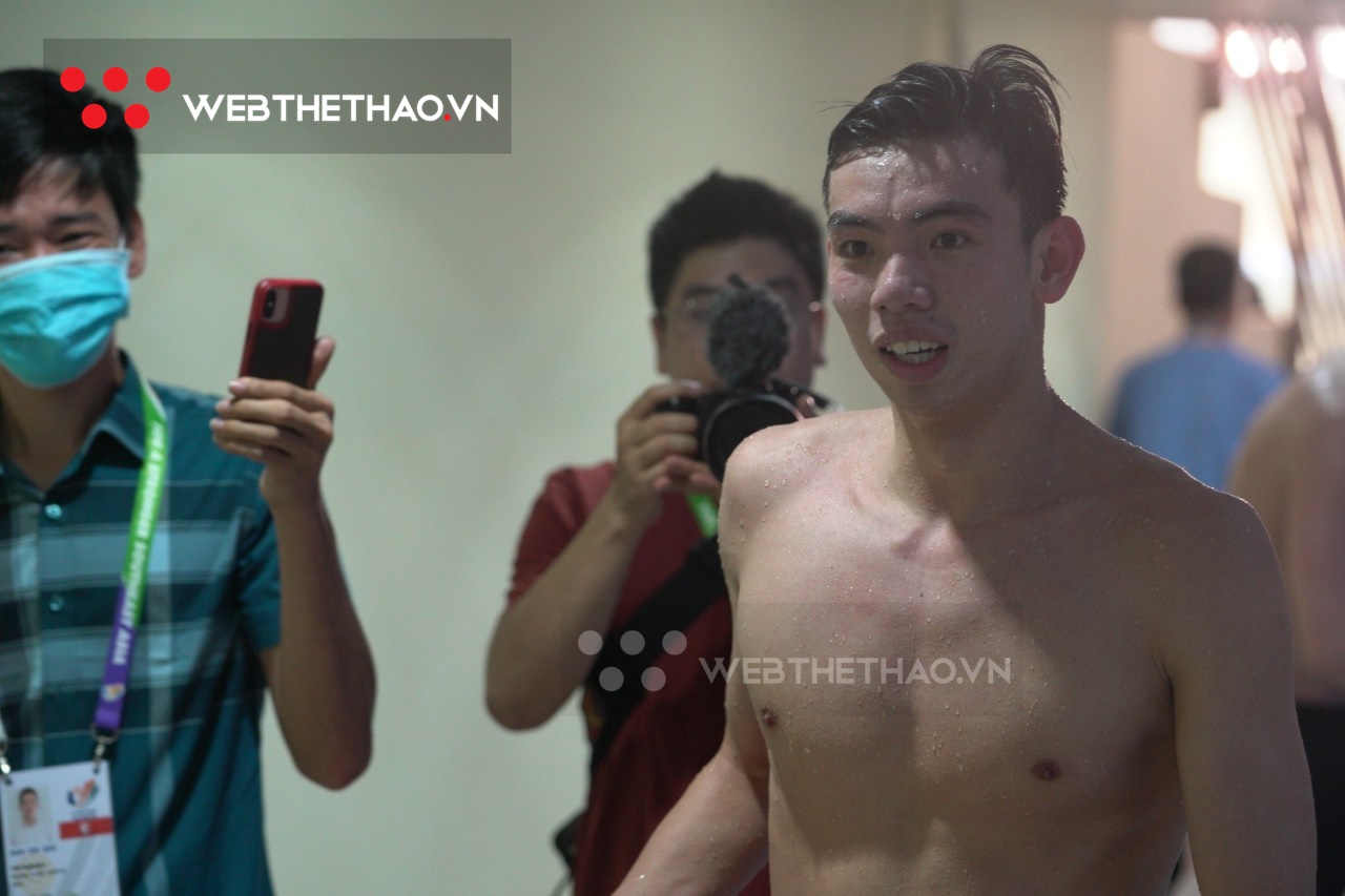 Si&ecirc;u k&igrave;nh ngư Huy Ho&agrave;ng thống trị đường bơi 1500m tự do nam tại SEA Games như thế n&agrave;o?