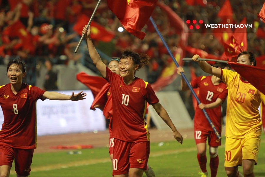 Những "cô gái kim cương" mở hội tại Cẩm Phả sau tấm HCV SEA Games 31