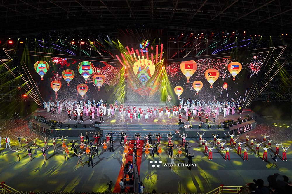 Chùm ảnh lễ bế mạc SEA Games 31: Điểm kết cho đại hội thành công nhất lịch sử
