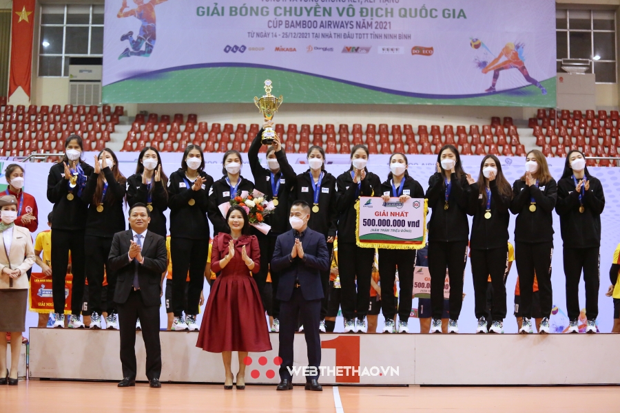 Tập đo&agrave;n FLC chia tay giải b&oacute;ng chuyền VĐQG v&agrave; giải hạng A