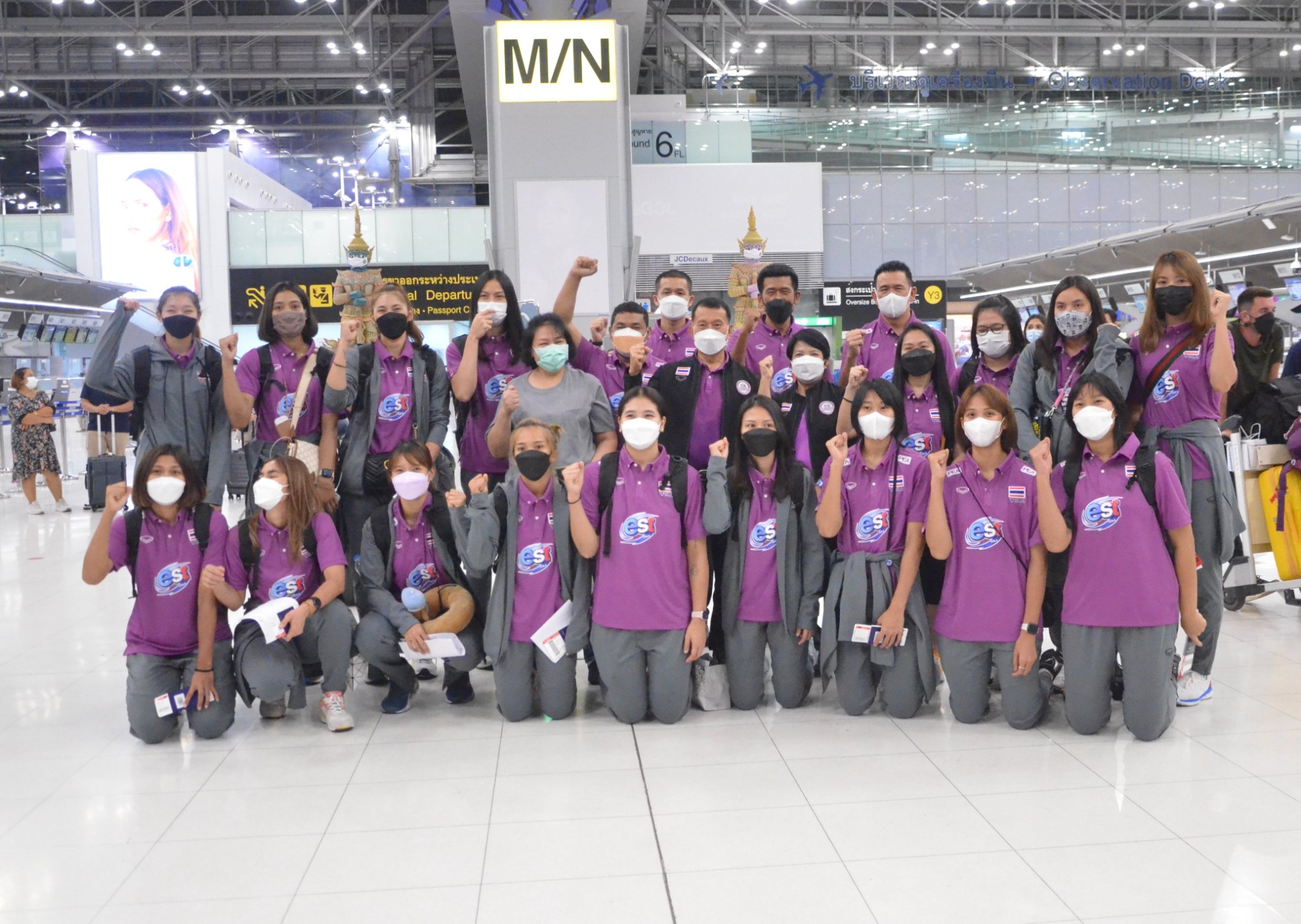 Vừa kết thúc SEA Games 31, đội tuyển nữ Thái Lan lên đường dự giải VNL 2022