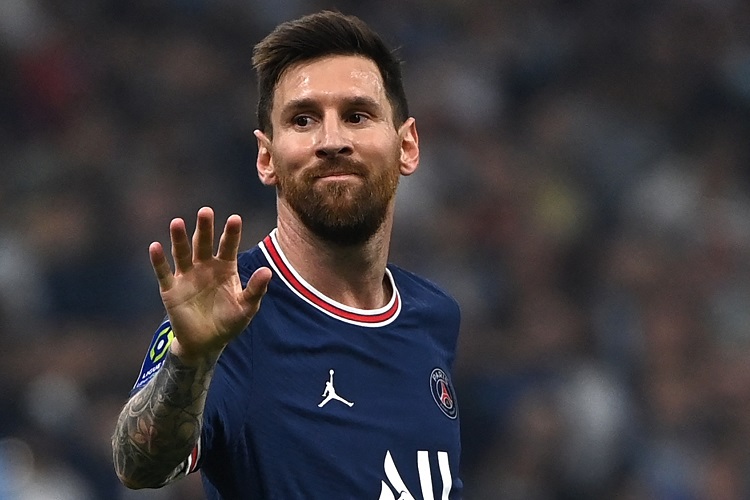 Giá trị của Messi thấp hơn tiền vệ sắp chuyển tới Real Madrid