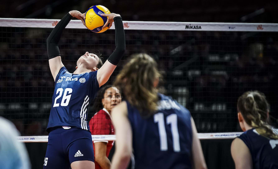 Chuyền hai tỏa sáng, bóng chuyền nữ Ba Lan đánh bại Canada tại VNL 2022