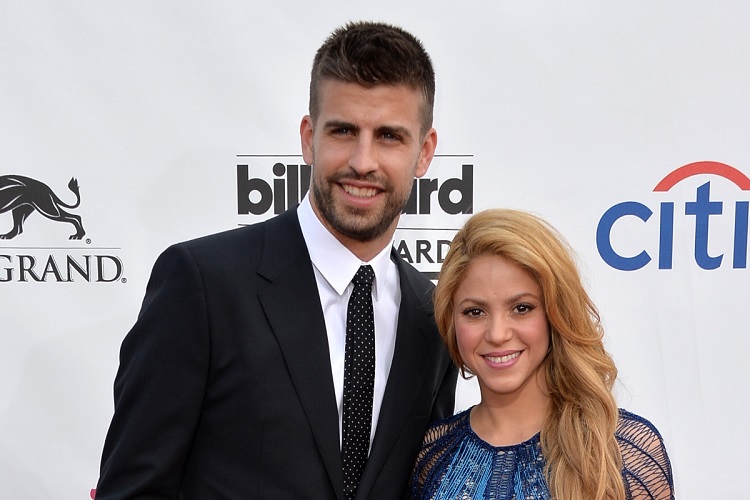 Pique ly th&acirc;n Shakira v&agrave; sống một m&igrave;nh suốt 3 th&aacute;ng