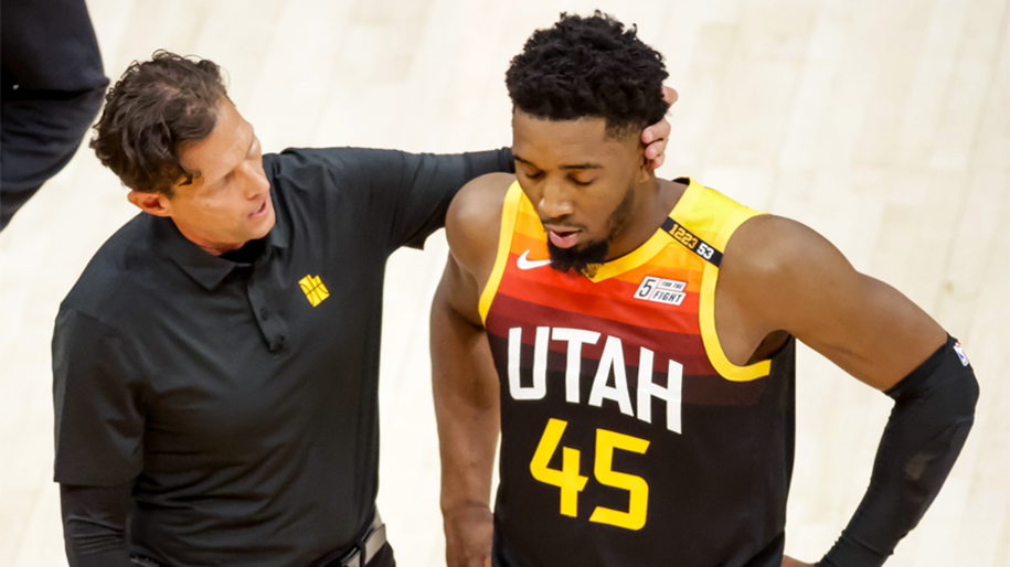 HLV Quin Snyder bất ngờ xin từ chức: Áp lực quá lớn từ thành tích tệ hại của Utah Jazz?