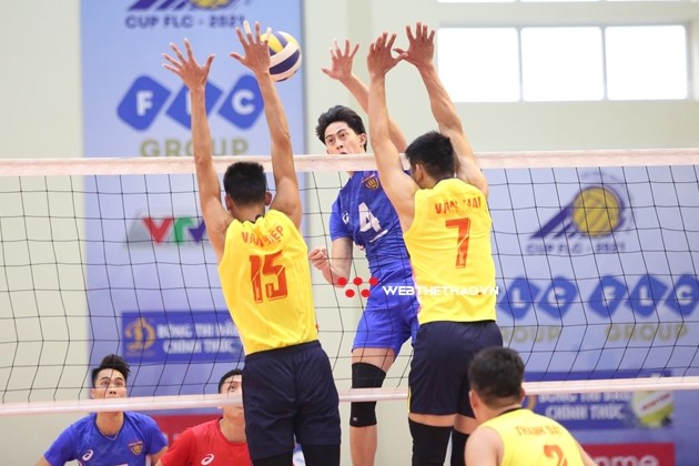Sau 1 năm thăng hoa, giải bóng chuyền hạng A lại quay về thời ảm đạm
