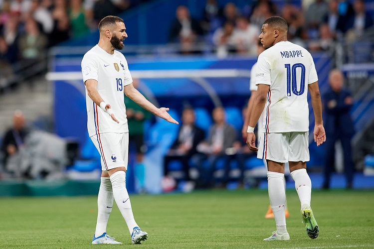 Pháp kết thúc chuỗi 23 trận ghi bàn và thành cựu vương Nations League
