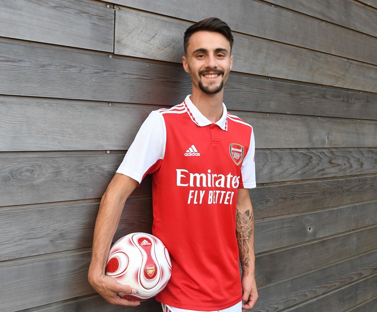 H&igrave;nh ảnh Arsenal ra mắt t&acirc;n binh 30 triệu bảng