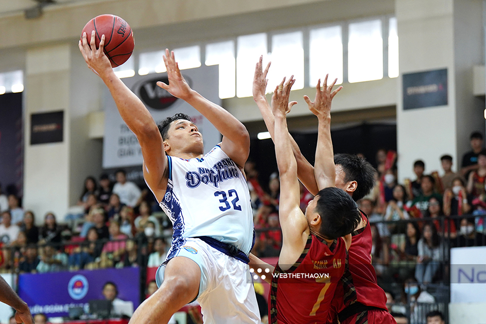 Nha Trang Dolphins "bắn hạ" Saigon Heat ngay tại CIS, mở màn mỹ mãn tại VBA 2022